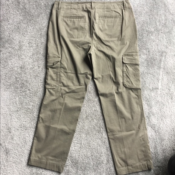 J.Jill Army Green Crop Pants - Picture 5 of 5